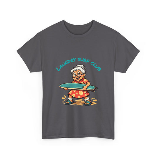 Camiseta Laundry Surf Club — Camiseta gráfica retro de abuela surfeando 